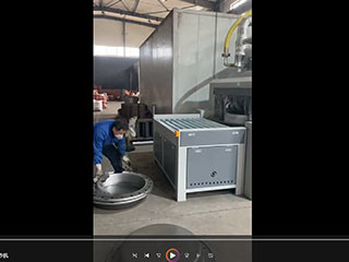 惠州客戶案例：不銹鋼盆輸送式自動噴砂機(jī)工作視頻